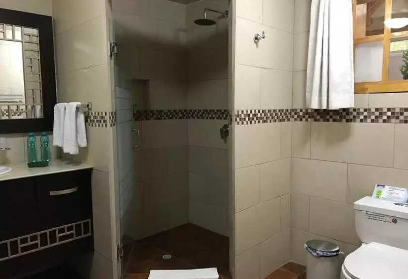 Puertolago Country Inn & Resort