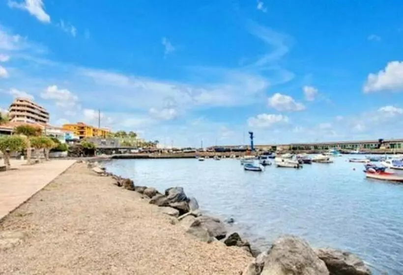 3 Bedrooms Appartement With City View Furnished Balcony And Wifi At Candelaria 1 Km Away From The Be