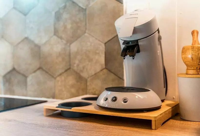 Charmant Chalet Avec Jacuzzi, L île ô Vert