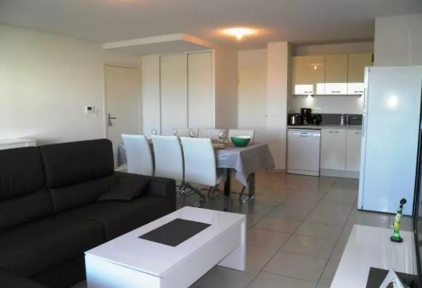 Ravissant T3 Neuf, Proche Plages, Parking Souterrain, Classé 3 étoiles   Fr 1 338 456