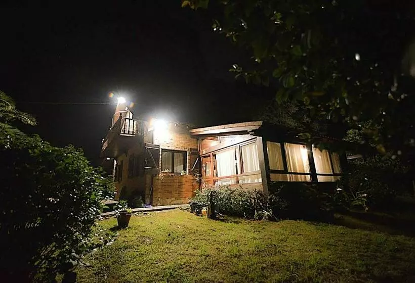 La Casita De Las Piedras