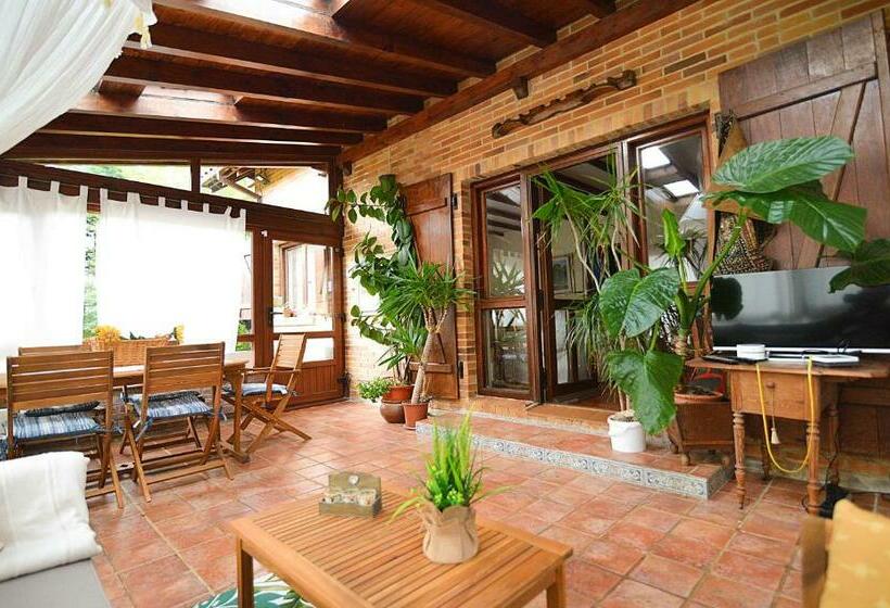 La Casita De Las Piedras