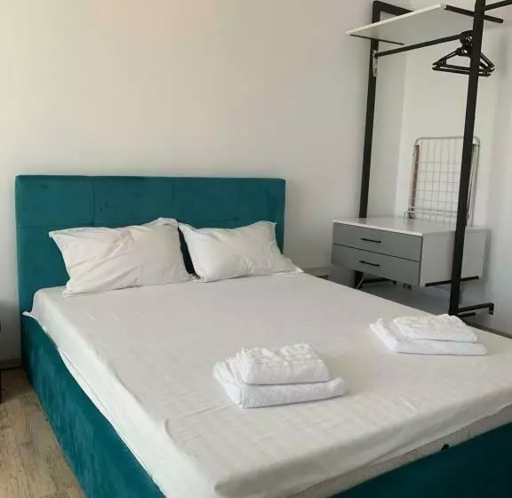 Nosen Asime Apartment