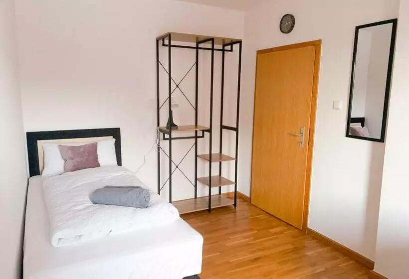 Salí Homes Casablanca Mit Parkplätzen, Wlan Und Waschraum