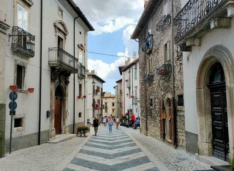 Appartamento In Centro Storico Pescocostanzo