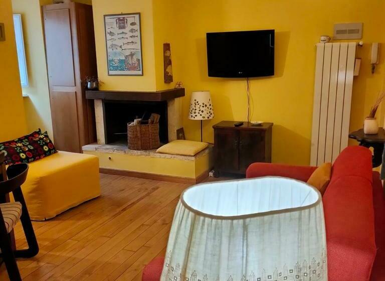 Appartamento In Centro Storico Pescocostanzo