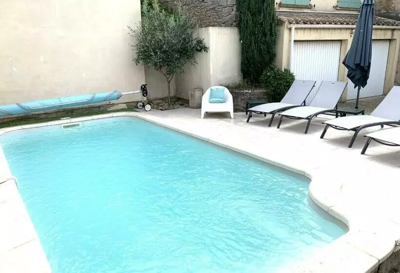 La Muscadelle : Le Calme Du Sud De La France