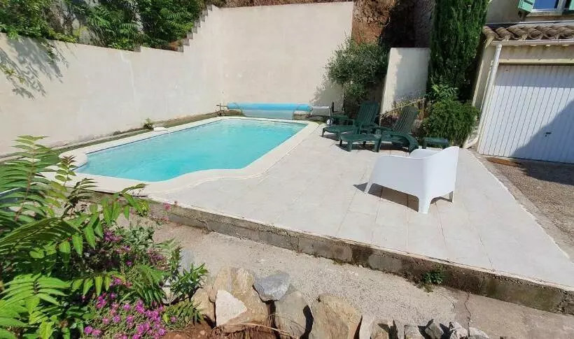 La Muscadelle : Le Calme Du Sud De La France