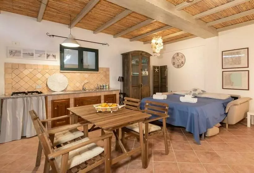 Raffinata Taverna Con Camino