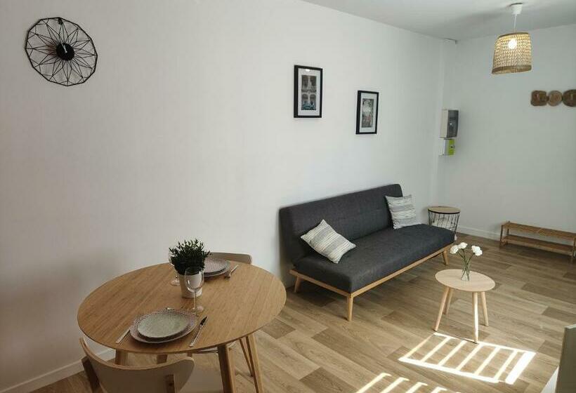 Joli Studio Proche Des Remparts