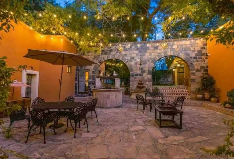 Villa Caracol: Ubicación, Exclusividad Y Servicio!