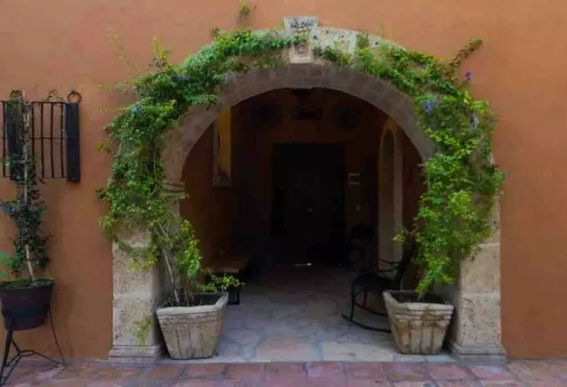 Villa Caracol: Ubicación, Exclusividad Y Servicio!