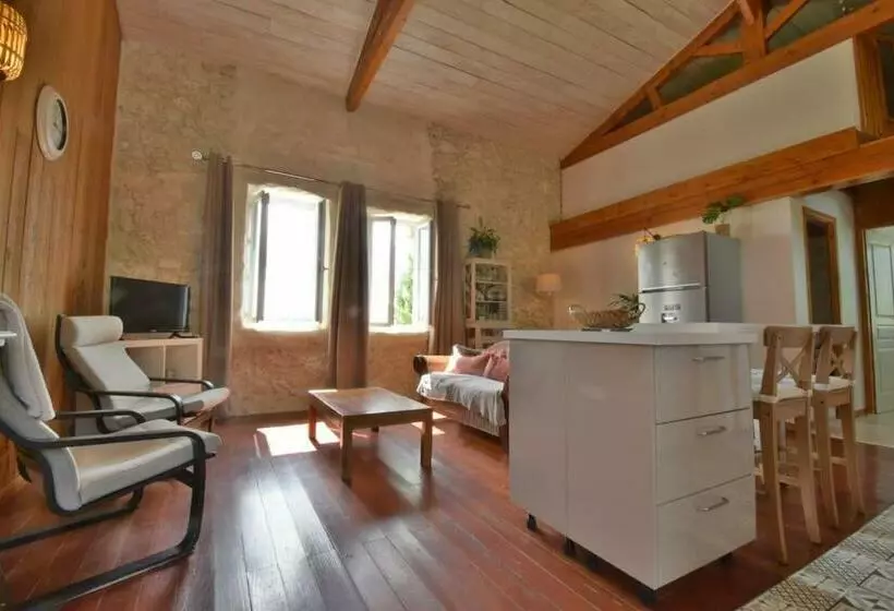 Gîte L Insouciant   Domaine La Rose Des Vents