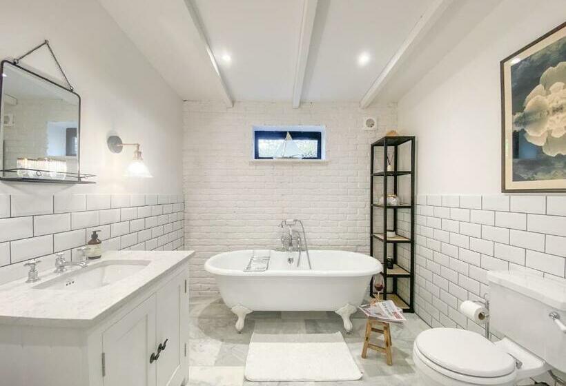 Spring House, Aldeburgh A Luxurious Place To Stay