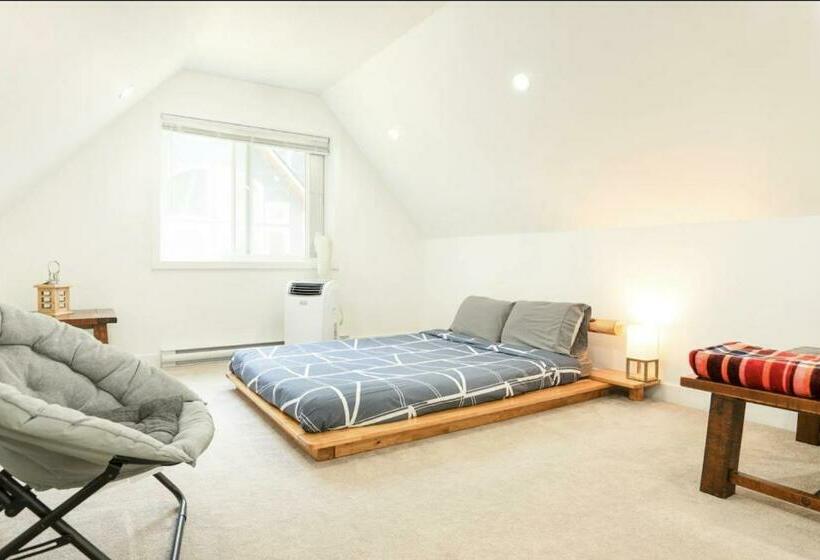 Brand New 3br Cabin W/indoor Fireplace And Laundry