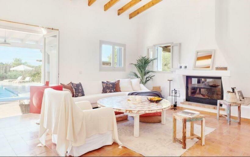 Ca Aquamarine  Luxurious Villa, Walking Distance From Saona Beach