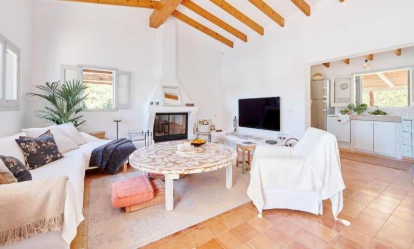 Ca Aquamarine  Luxurious Villa, Walking Distance From Saona Beach