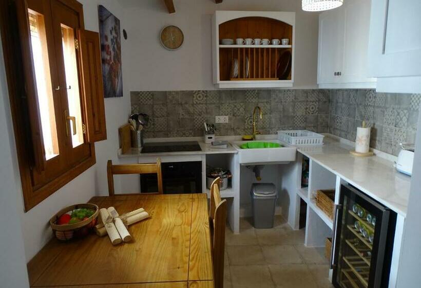 Casa Margarita Charming Character Cottage In Bedar, Andalusia