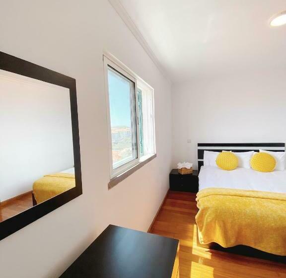 Caniço  Madeira Airport  10 Min