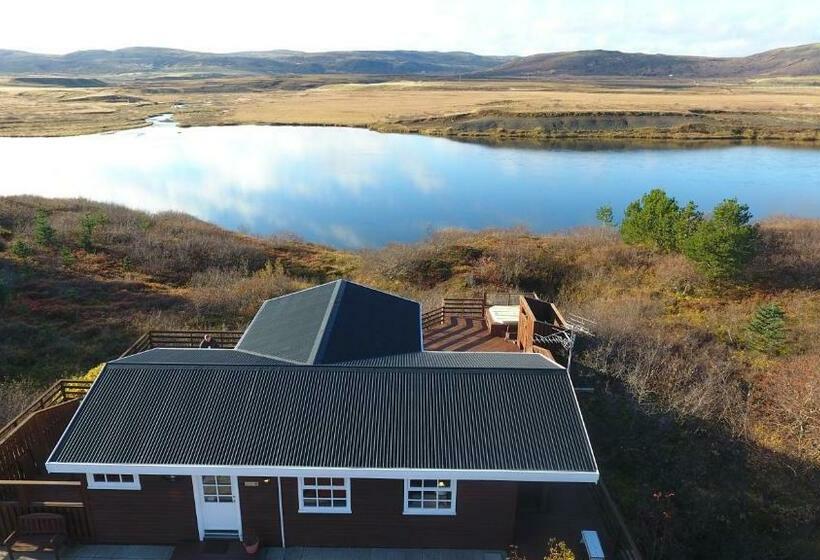 Bakkakot Lake Side Lodge