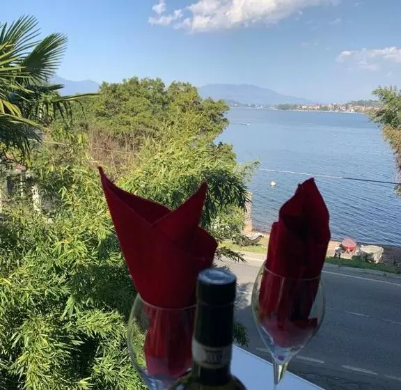 La Dolce Vita