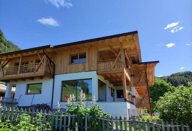 Oberzerod Apartments