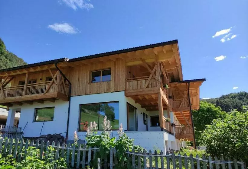 Oberzerod Apartments