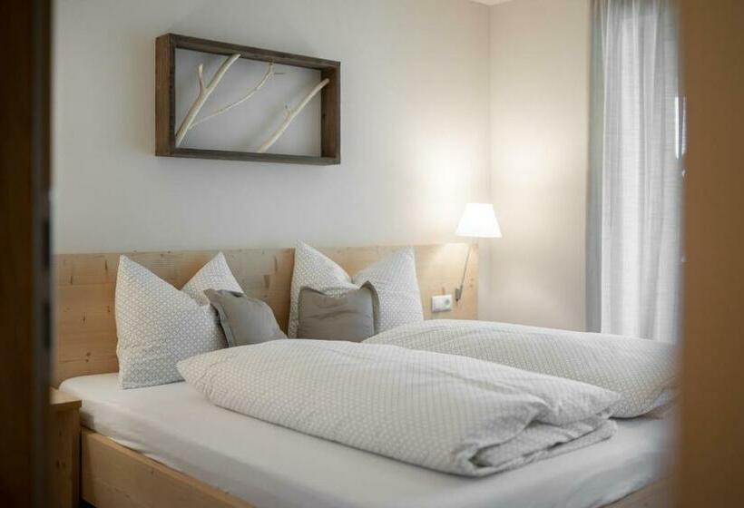 Oberzerod Apartments