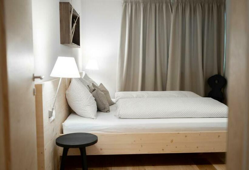 Oberzerod Apartments