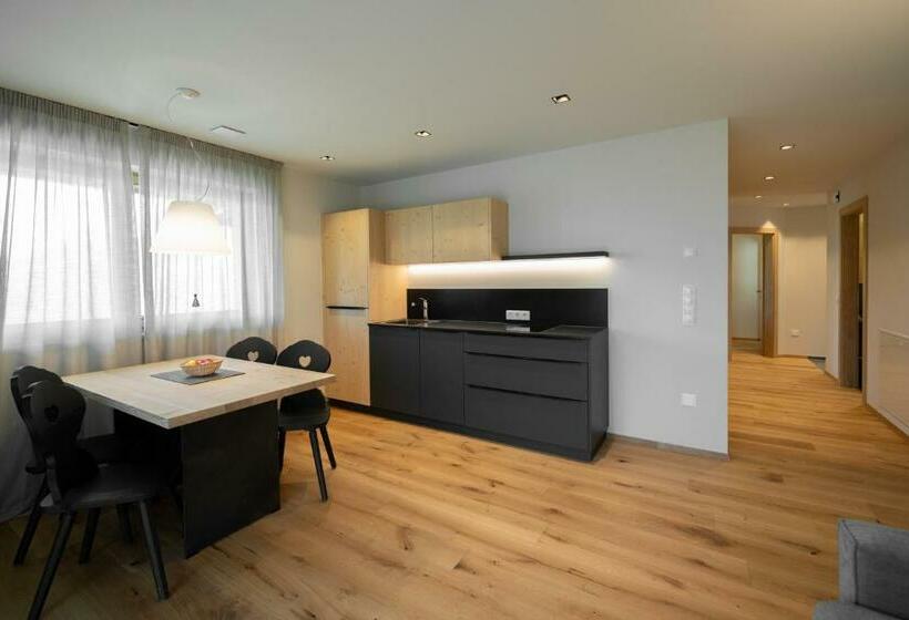 Oberzerod Apartments