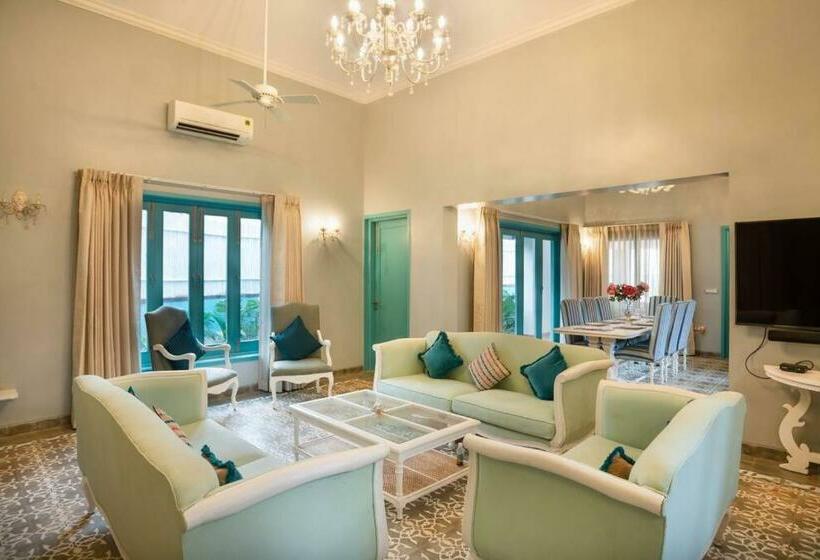 White Banyan Beach Villa, Candolim By The Acacia Villas