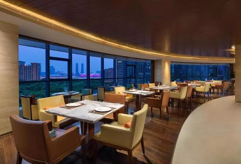 هتل Courtyard By Marriott Hangzhou Qianjiang