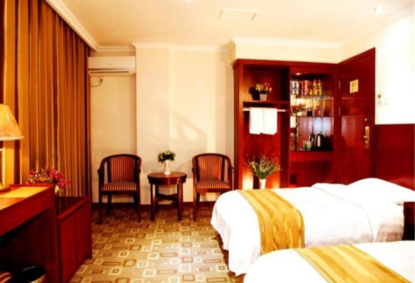 Hotel Dunhuang Holiday