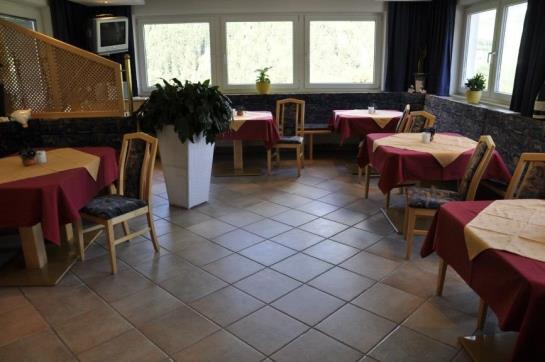 Пансион Gästehaus Dobler