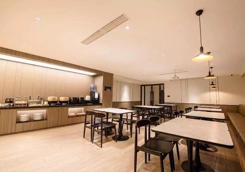 酒店 Hanting  Yinchuan Huaiyuan West Road