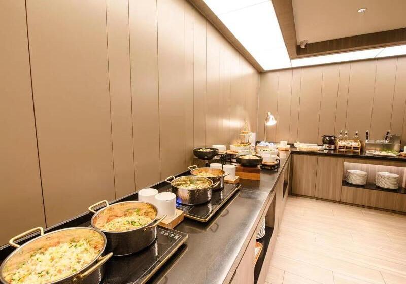 Отель Hanting  Yinchuan Huaiyuan West Road