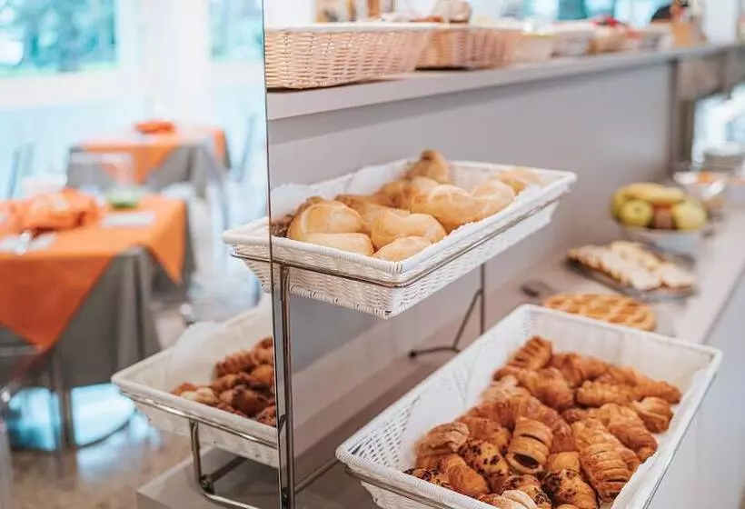 酒店 Meublè Zenith