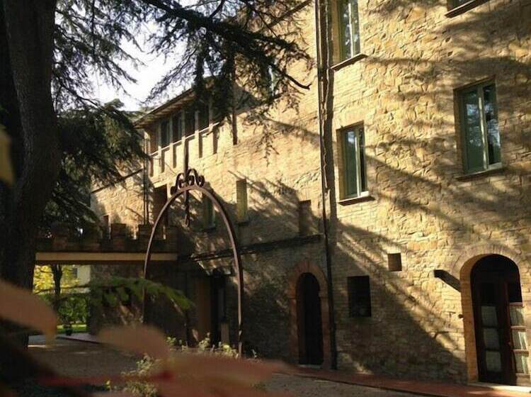 בית מלון כפרי Assisi Parco Dei Cavalieri