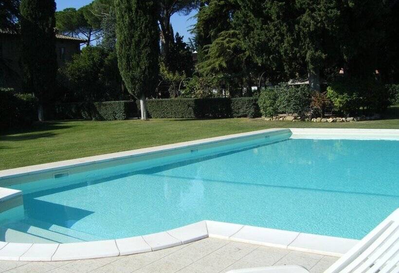 בית מלון כפרי Assisi Parco Dei Cavalieri