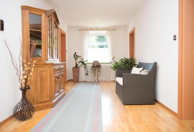 Отель Pension Irlingerhof