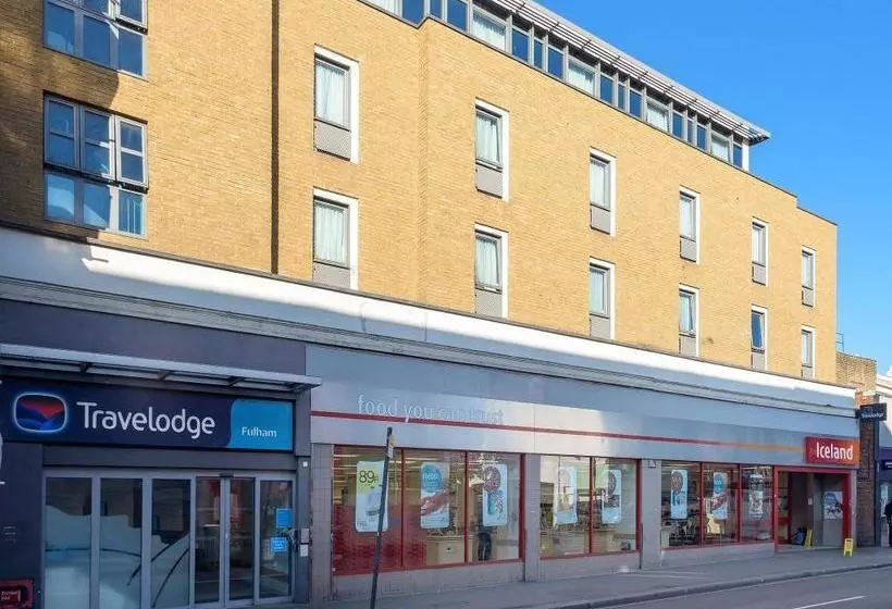 Отель Travelodge London Fulham