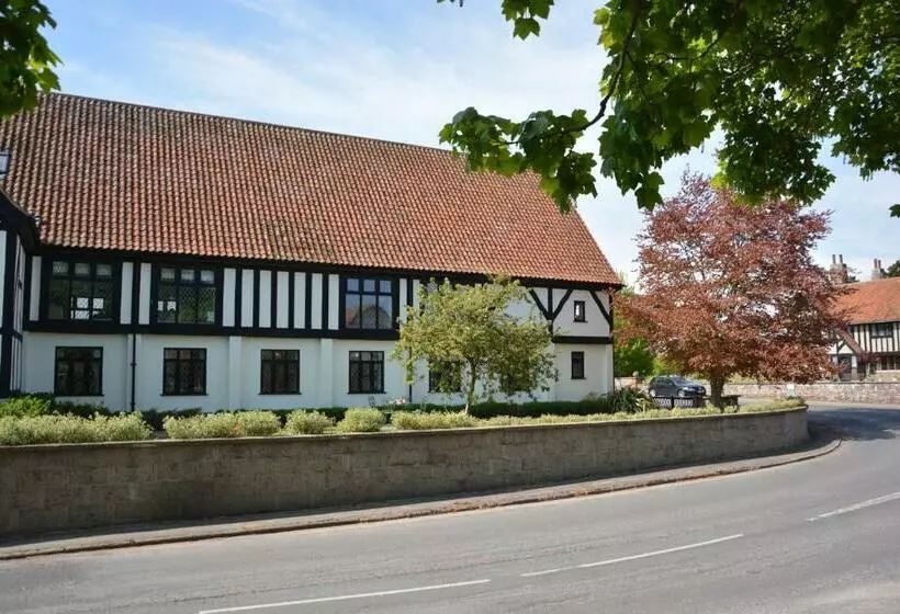 Badminton, Thorpeness