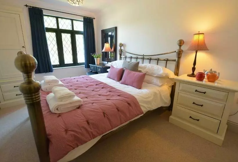 Badminton, Thorpeness