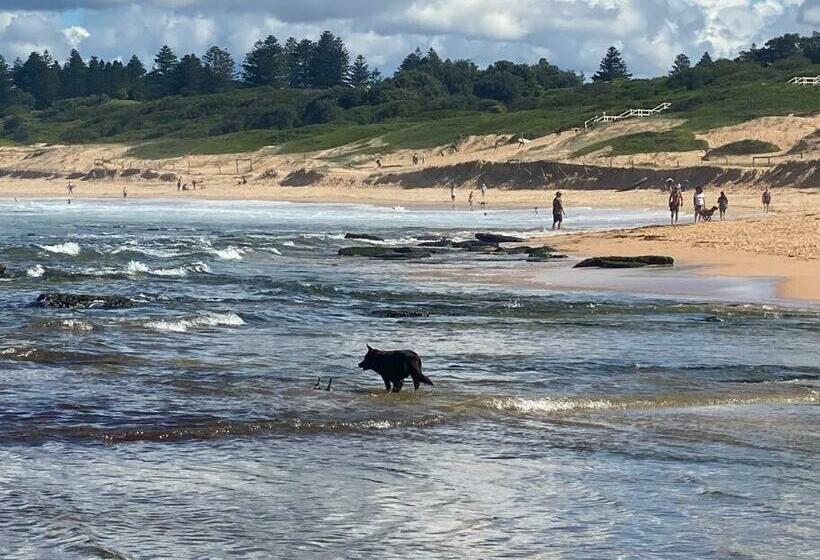 Beach Bungalow On The Ocean