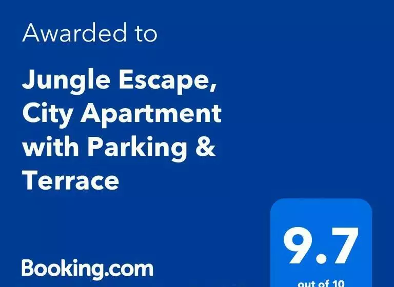 Jungle Escape, City Apartment With Parking & Terrace