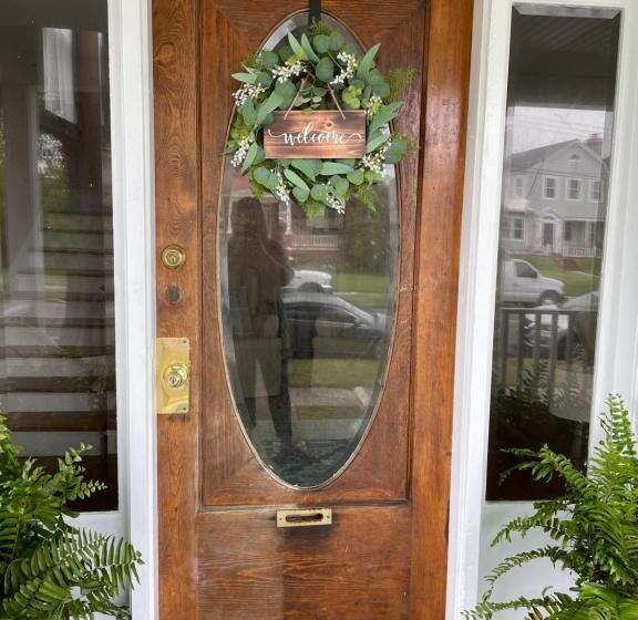 Key Lime Cottage Steps From Cape Charles Beach