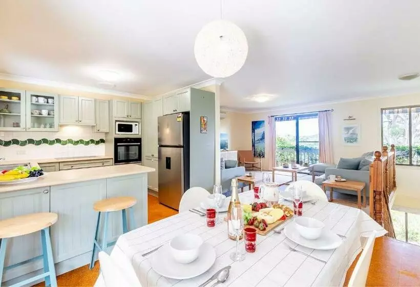 Tanilba 23 Flannel Flower Fairway Meaning White Flower