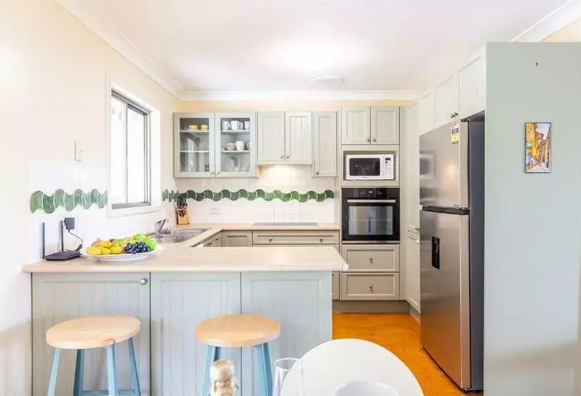 Tanilba 23 Flannel Flower Fairway Meaning White Flower