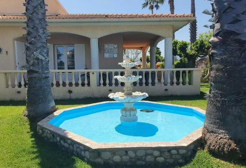 Villa Les Palmiers  Stretta Di I Mandarini