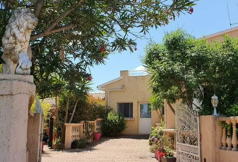 Villa Les Palmiers  Stretta Di I Mandarini